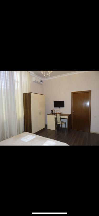Hotel Old Pitius Pizunda Exterior photo